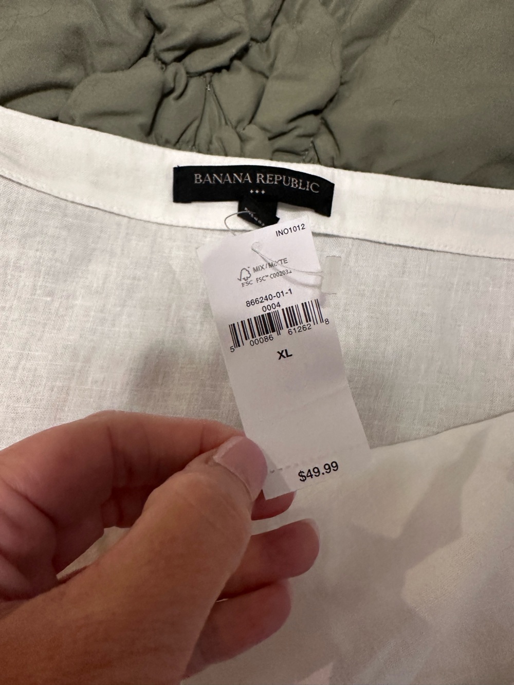 Banana Republic White Square-Neck Linen Blend Tank - Picture 2 of 4